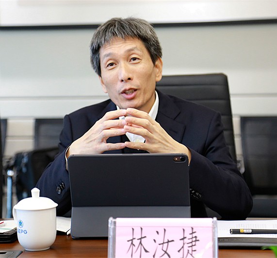 人生就是博集团与福建雪人股份公司深化环保各领域务实相助｜熊良虎顾峰出席