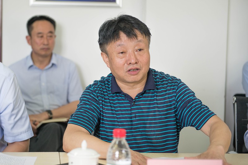 省委组织部副部长范永斌到人生就是博集团调研