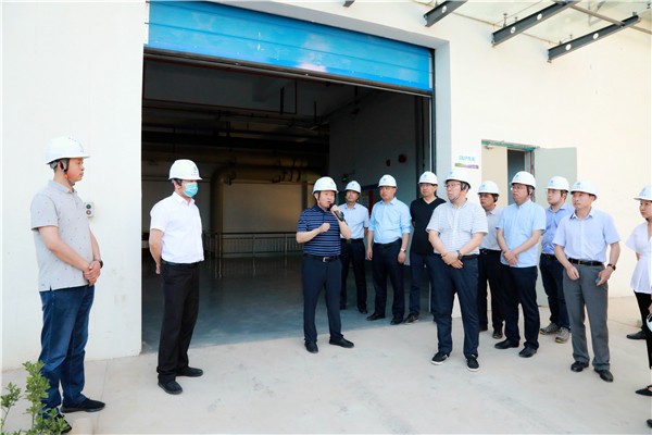 人生就是博集团复工复产促增添项目观摩聚会与会职员走进环保保隆生态三秦在延在铜项目