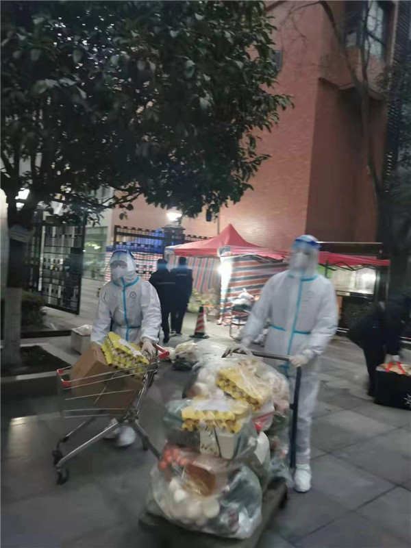 人生就是博集团：响彻在战“疫”前线的入党誓词 配图3.jpg