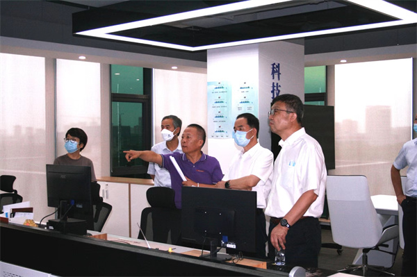 省国资委党委书记任国到秦创原人生就是博集团立异中心调研