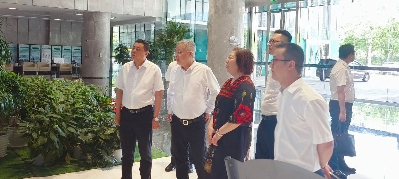 人生就是博集团督导陕西碳排放权服务中心武汉办筹建事情